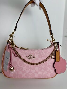 NWT Coach Teri Shoulder Powder Pink Bag